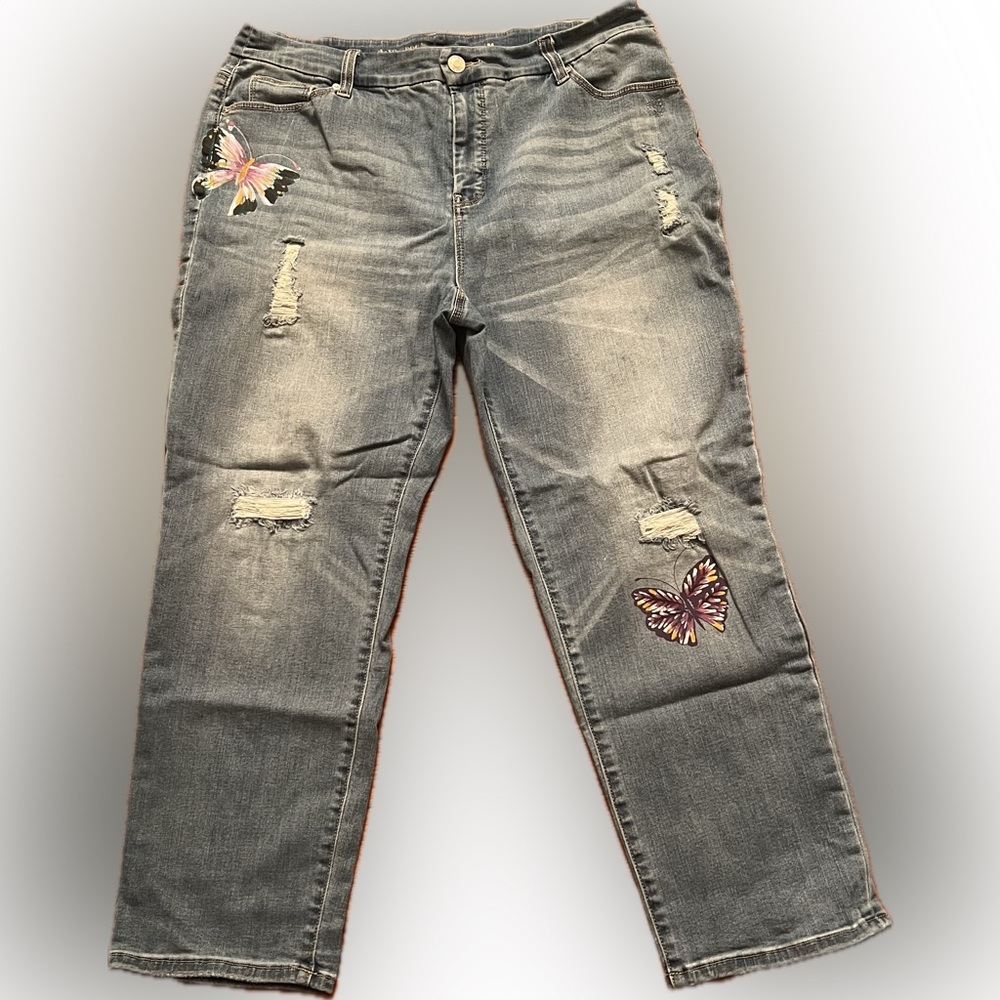 Chico’s Girlfriend Crop Jeans Hand Painted Butterfly Stretch Sz 2.5(M)34”waist - Picture 2 of 13